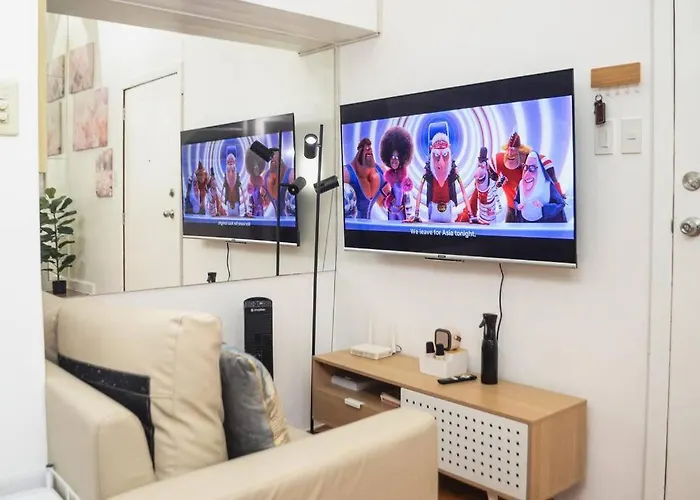 Metro Stay - Prime Spot Near Malls & Major Cities